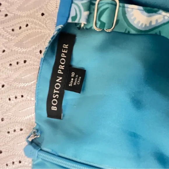 Boston Proper Stamped Floral Blues Print Necklace Detail  Maxi Dress, Size 10 - Picture 9 of 11